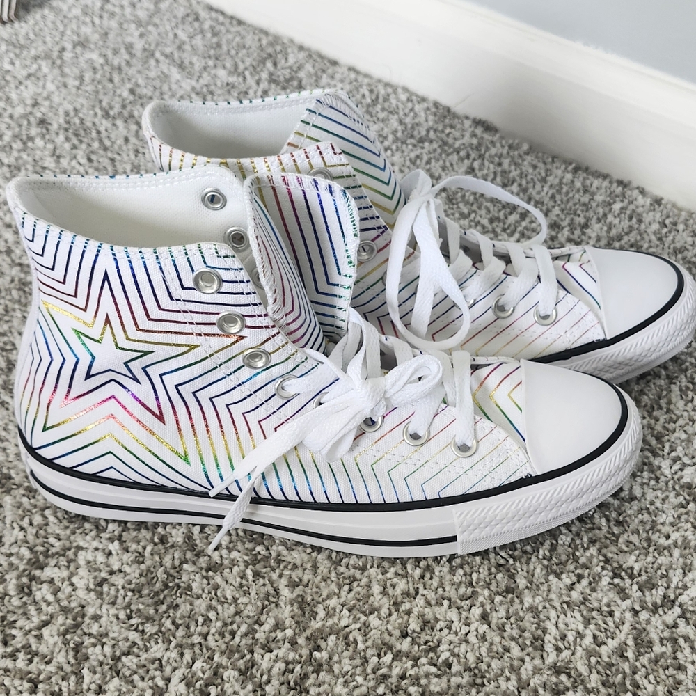 New Never Worn Converse Chuck Taylor High Top In Rainbow Pride Metallic